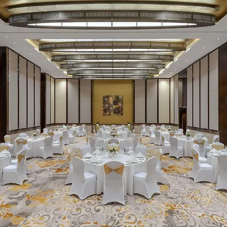 Swissotel Al Ghurair Dubai-2
